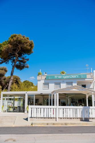 Lido Silvana Apartment | The Garden