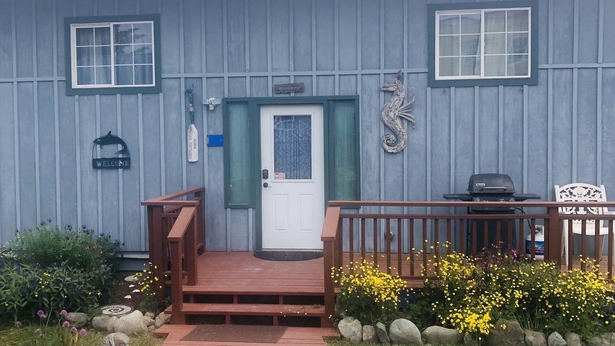 Homer House | THE GARDEN SHED - A HOMER SEASIDE COTTAGE