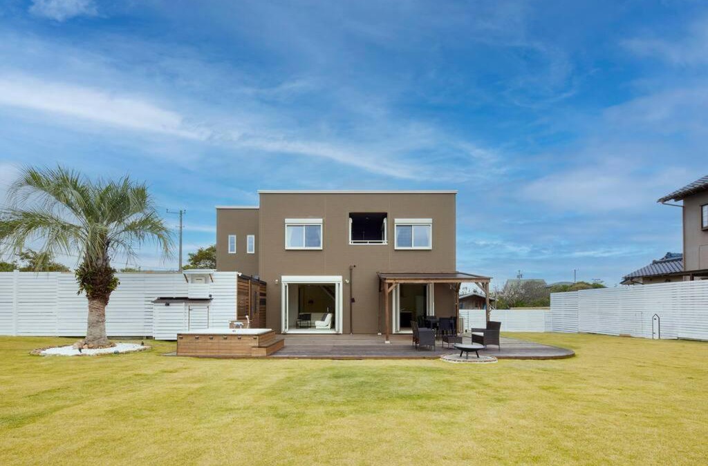 Shirako Villa | The Garden Villa 九十九里ー遊び充実の海近リゾート別荘を最大15名で一棟貸切
