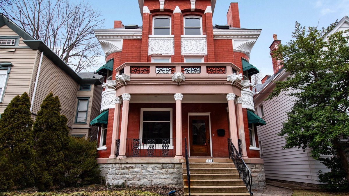 Phoenix Hill House | The Gargoyle Manor of Louisville