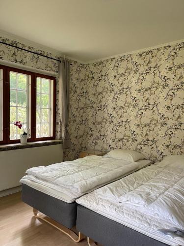 Ullerslev House | The Gatekeepers Cottage at Hindemae Estate Cozy Stay in Historic Surroundings