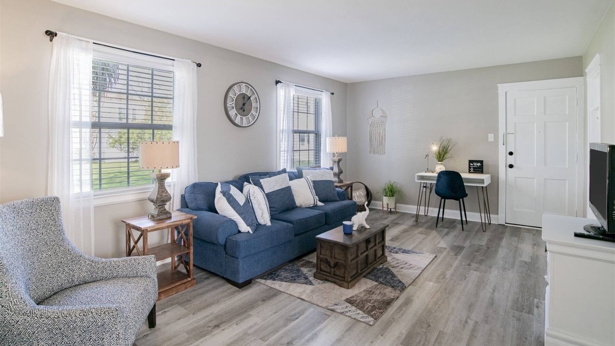 Mobile Condo | The Gem of Summerville - Midtown Mobile