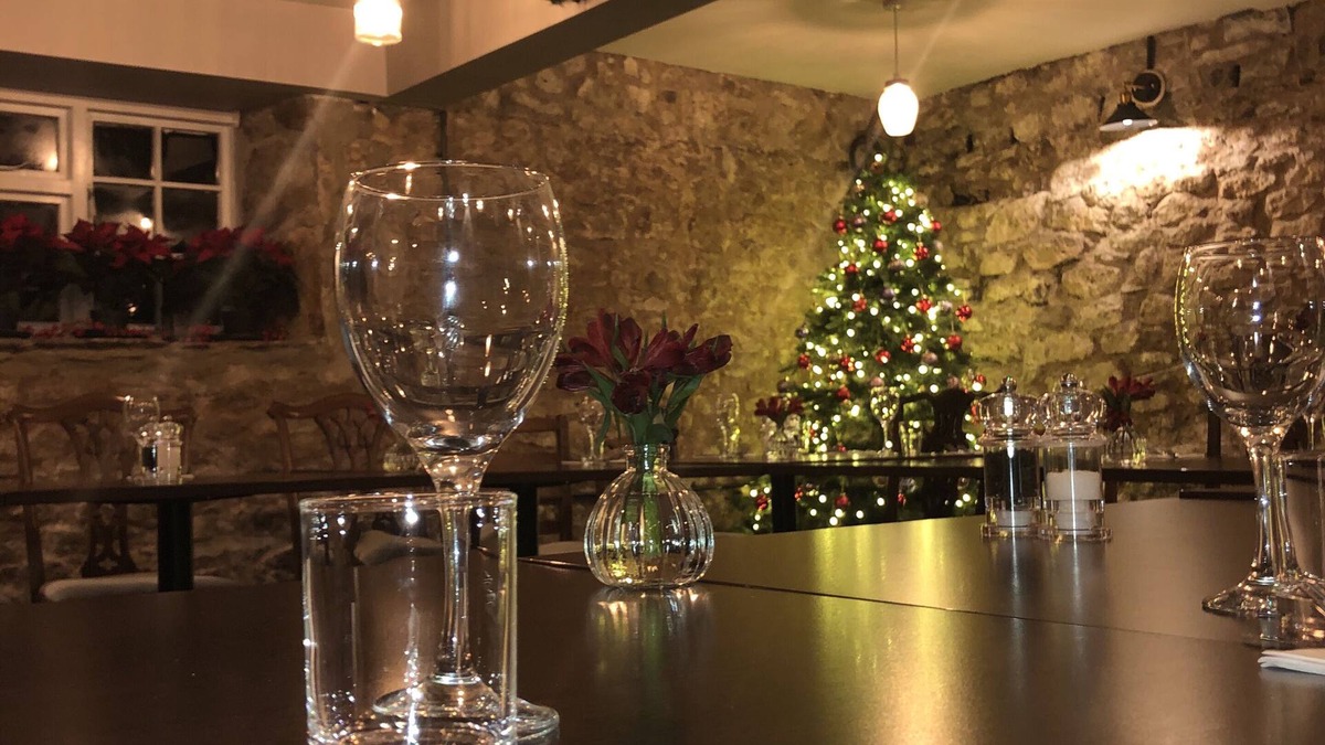 Nunney Hotel | The George Inn