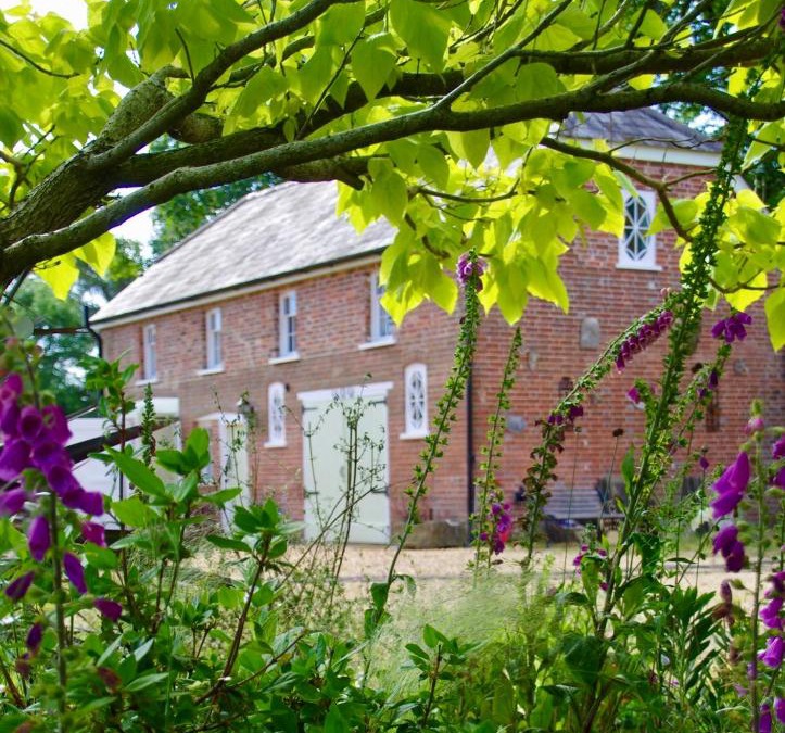 New Forest District House | The Georgian Coach House:New Forest with hot tub