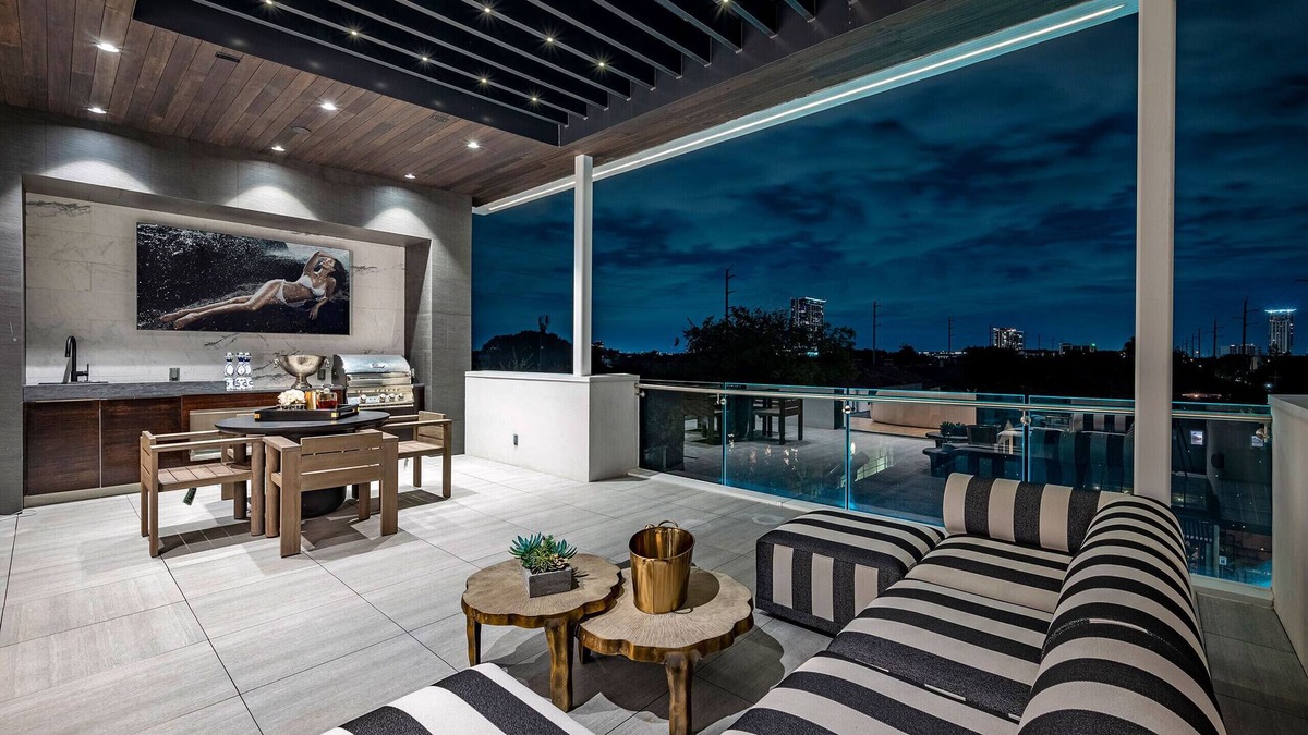 Hyde Park House | The Glass Haus I · Modern Luxury · River Oaks · Rooftop Terrace ·Elevator ⭐️⭐️⭐️⭐️⭐️