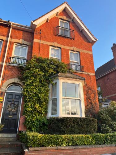Glastonbury Bed & Breakfast | The Glastonbury Townhouse B&B