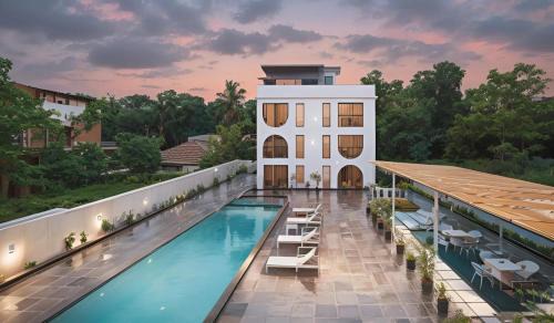 Arpora Hotel | The Goa Courtyard