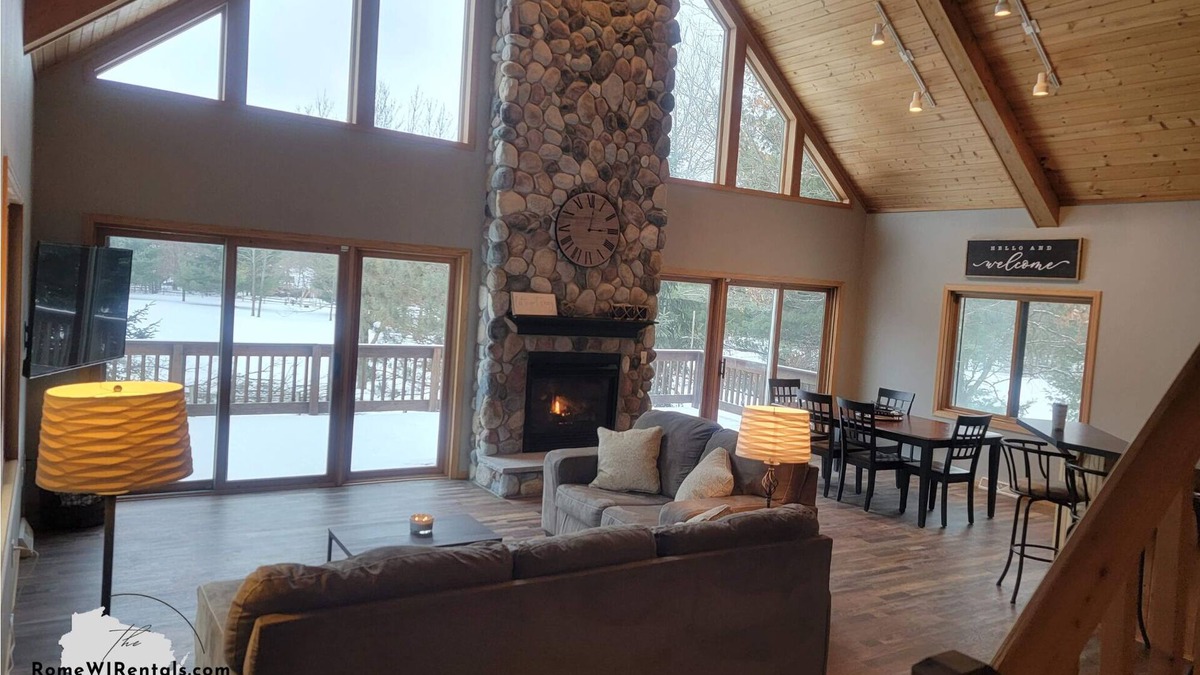 Rome House | ❤️The Golf Manor, located on the 3rd hole of The Pines. Minutes from Sand Valley
