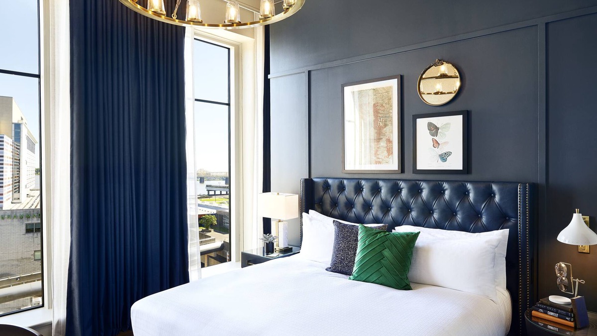 West Main Historic District Hotel | The Grady