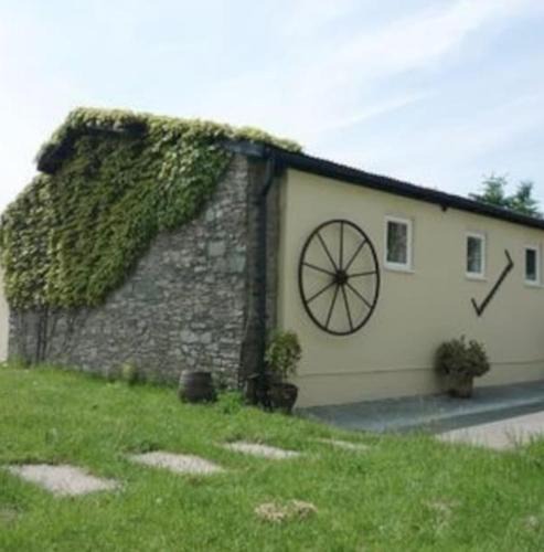 Llanfair Clydogau House | The Granary Country Retreat