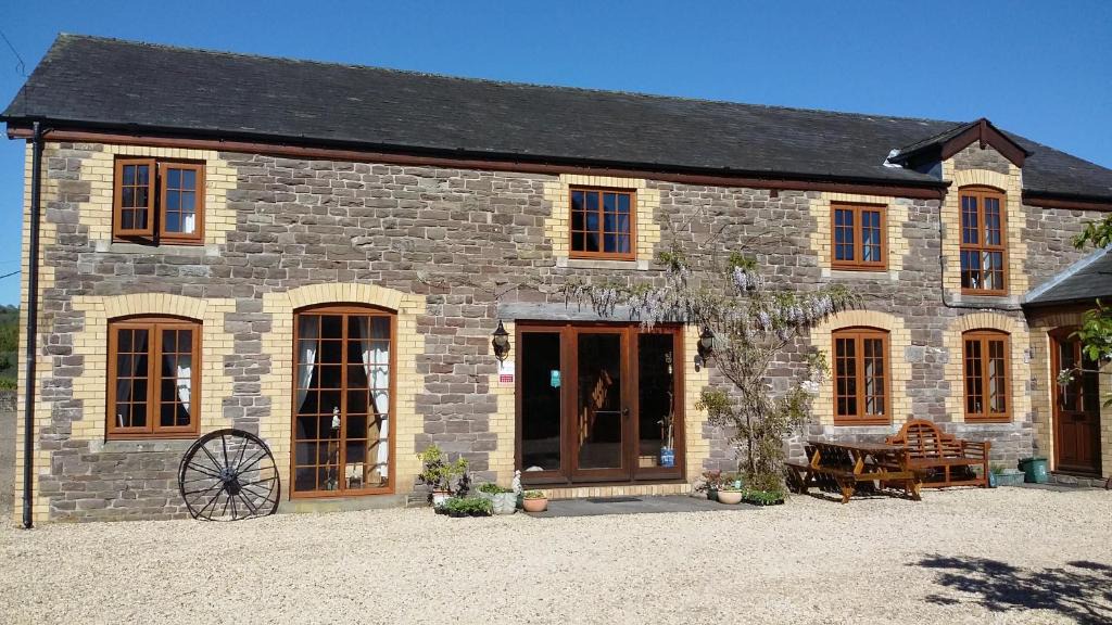 Talgarth Bed & Breakfast | The Granary