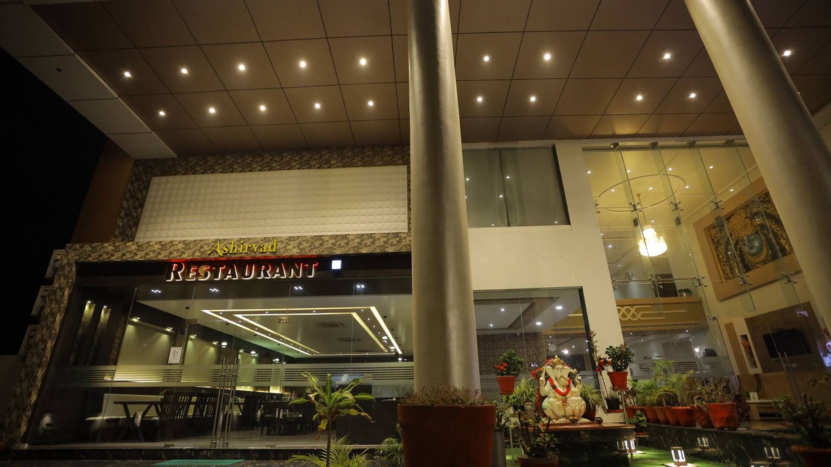 Veraval Hotel | The Grand Astoria Somnath