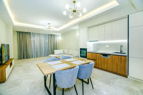 Nardaran Apartment | The Grand Hotel, Sea Breeze Resort