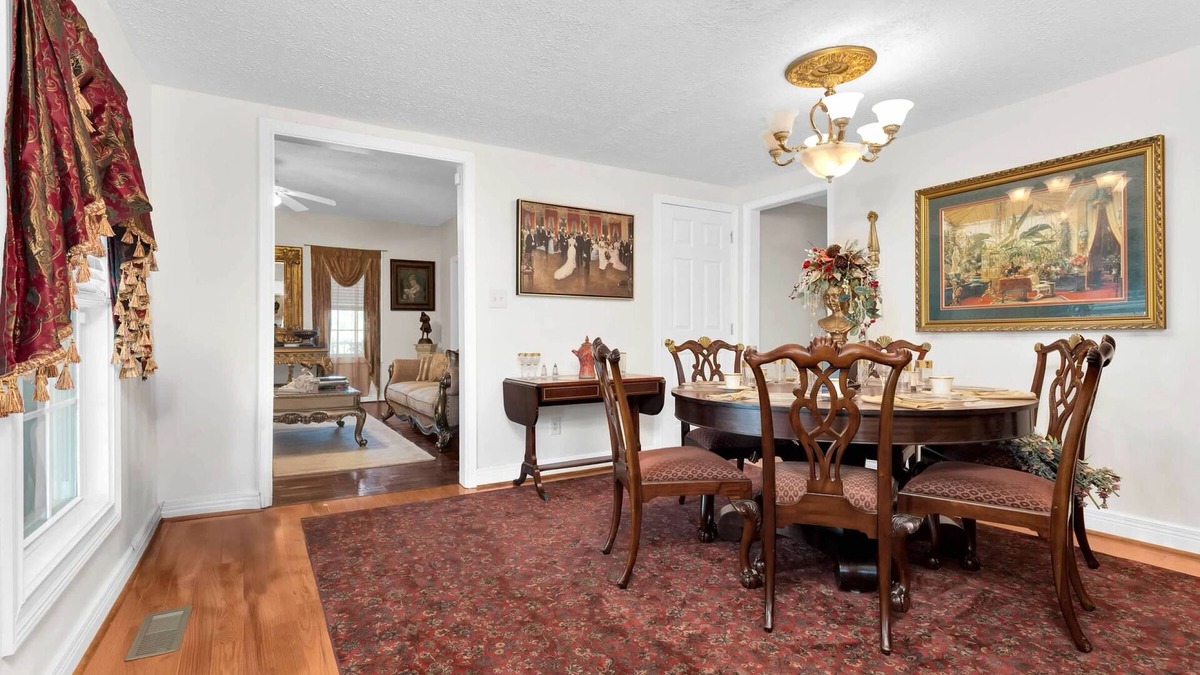 Georgetown House | THE GRAND MANOR WITH SOUTHERN HOSPITALITY in charming Georgetown