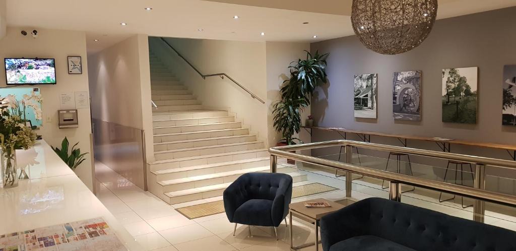 Griffith Hotel | The Grand Motel