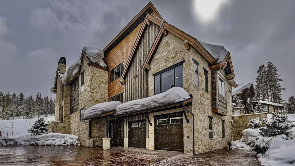 Copper Mountain House | The Grand Timbers - Luxury Ski-in/Ski-out Home with Mountain Views