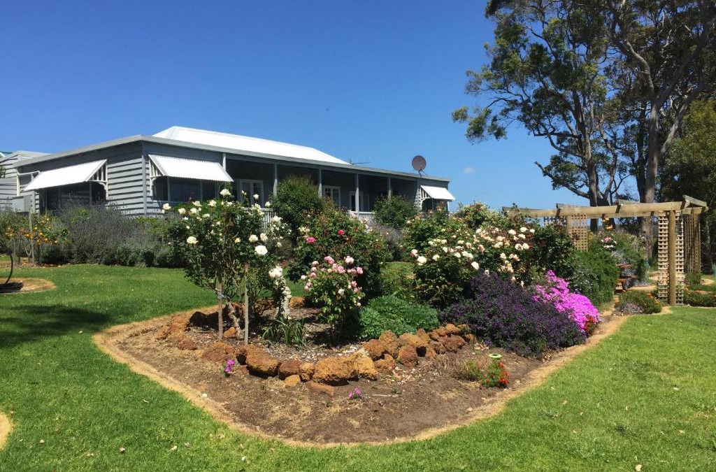 Kalgan House | The Grange on Kalgan Farmstay, Albany WA