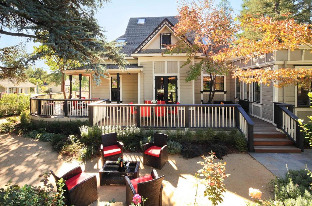 Healdsburg Bed & Breakfast | The Grape Leaf Inn