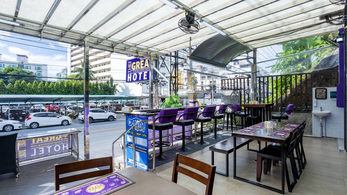Patong Hotel | The Great at Patong Hotel