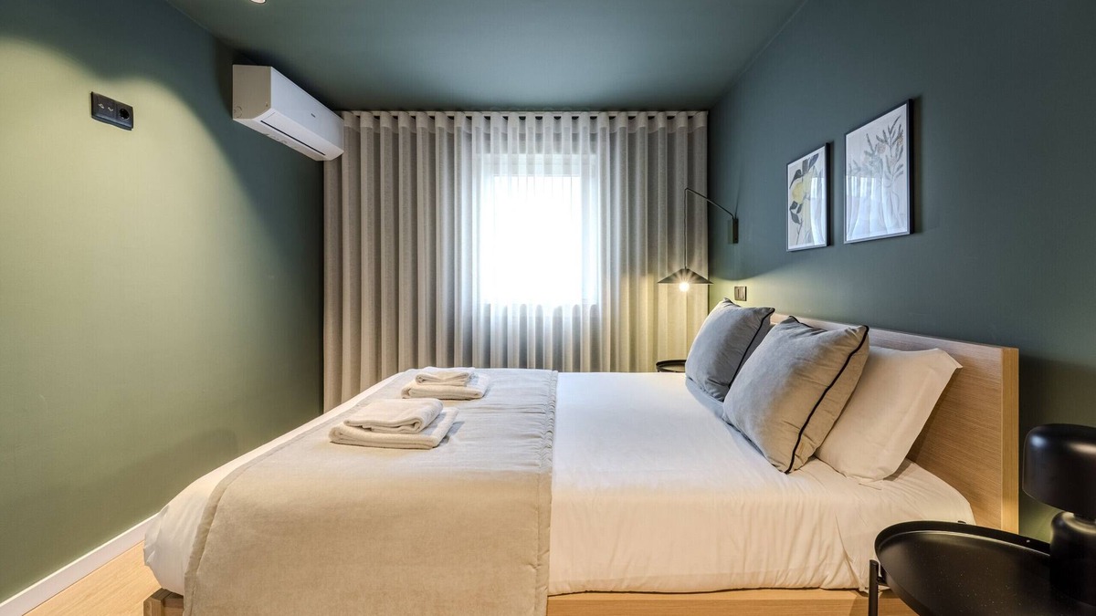 Braga Apartment | The Green Room Flats II