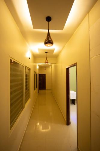 Vayittiri Hotel | The Green Room Residency