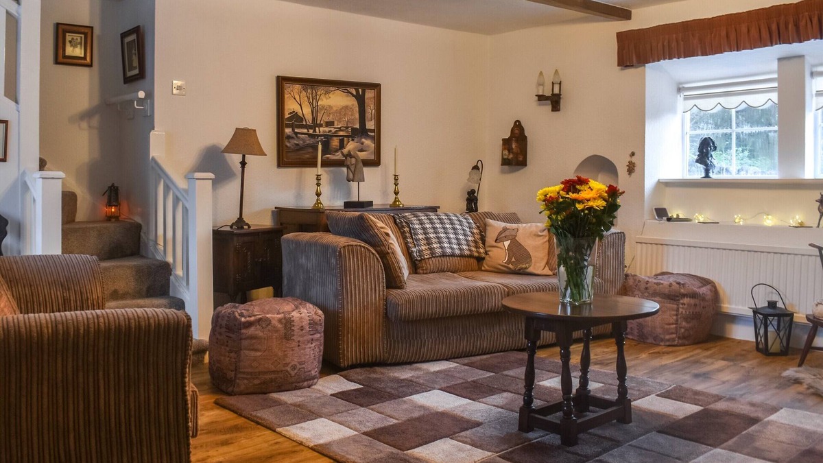 Nelson Cottage | The Greenwoods is a tranquil three bedroom holiday home.