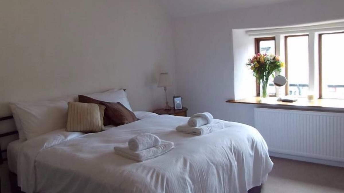 Barkisland Hotel | The Griffin