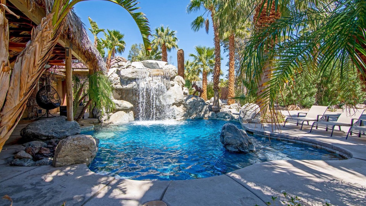 Desert Hot Springs House | The Grotto- 5bd/4ba-Waterfalls-Pool-Spa-Games Room-Secluded Acreage