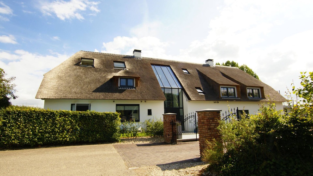 Erlecom Apartment | The ground floor of a beautifully renovated luxury farm!
