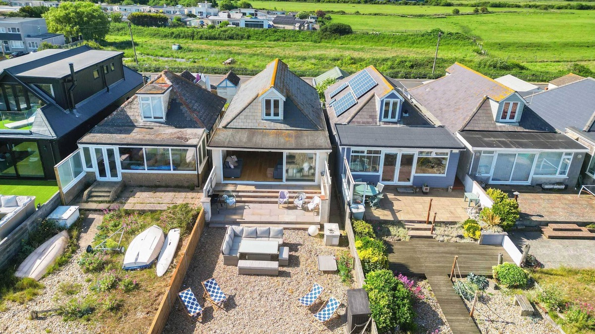 Pevensey House | The Gulls' Getaway Su