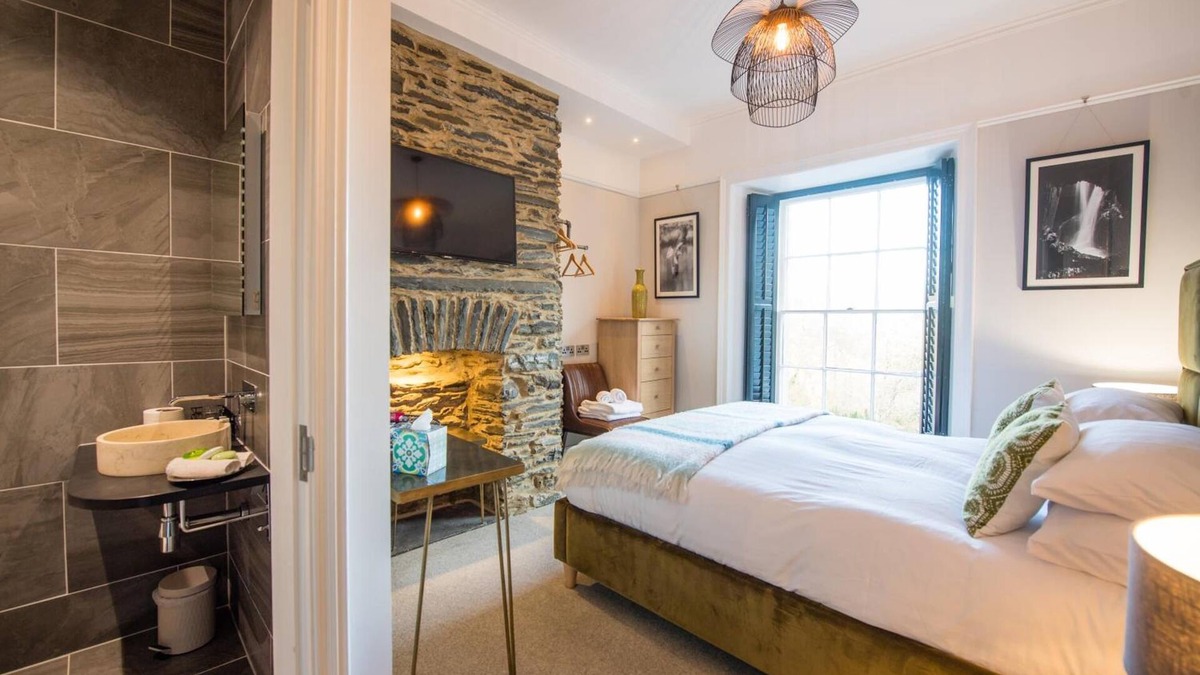Devils Bridge Hotel | The Hafod Hotel