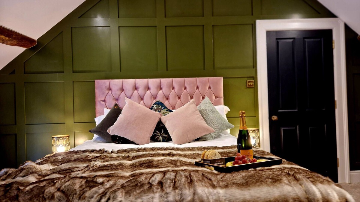 Scorton Apartment | The Hamilton Luxury Let - The Cruck