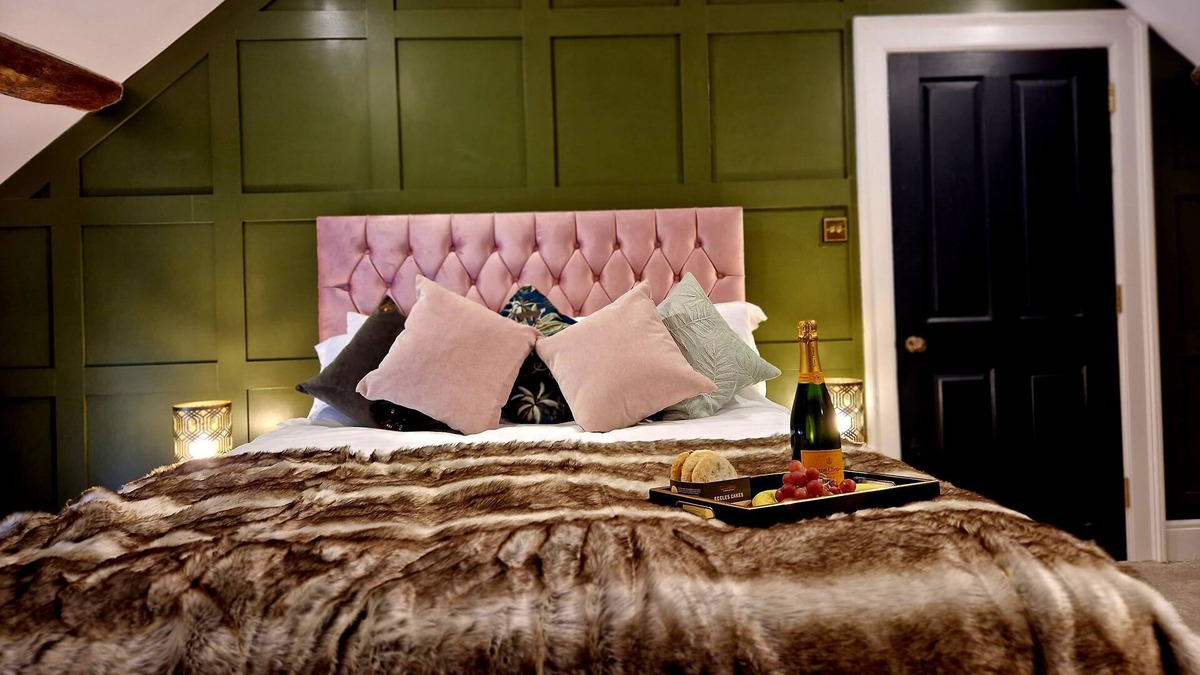 Scorton Apartment | The Hamilton Luxury Let - The Cruck