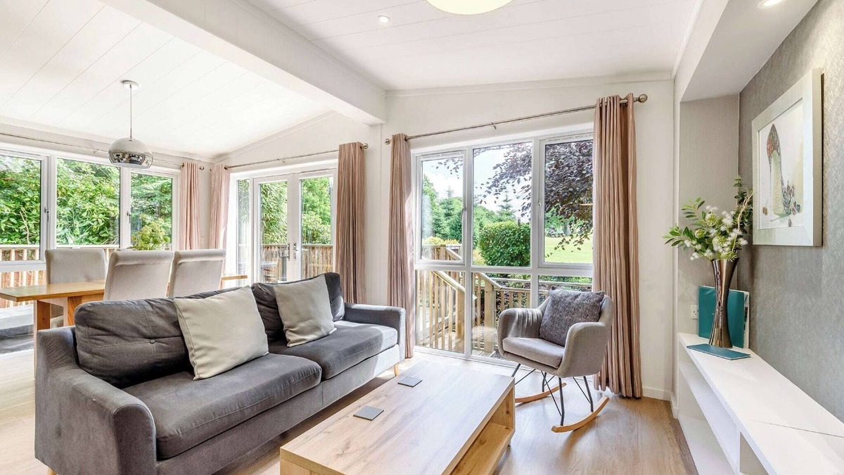 Narberth Ski Chalet | The Harrington Lodge