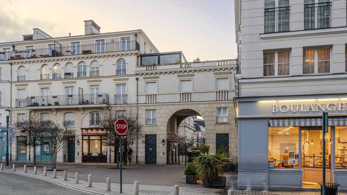 Serris Apartment | The Haussmannian Disneyland Paris - 10 pers - 4 Ch