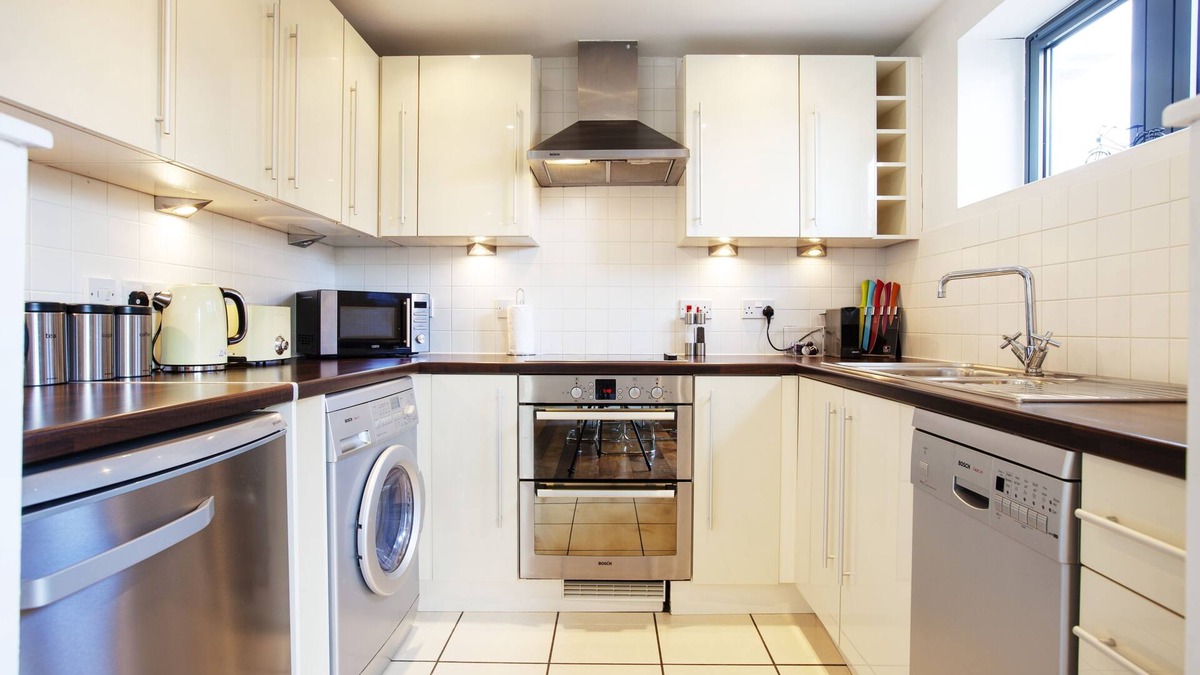 Oxford City Centre Apartment | The Hawking