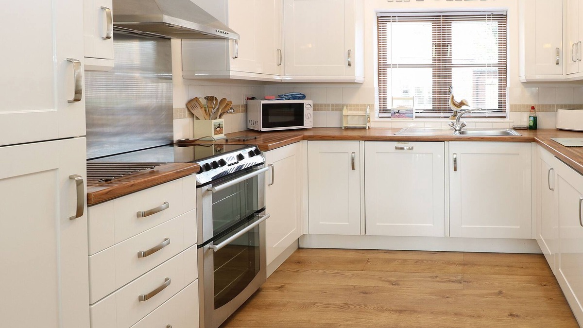 West End Cottage | The Haybarn