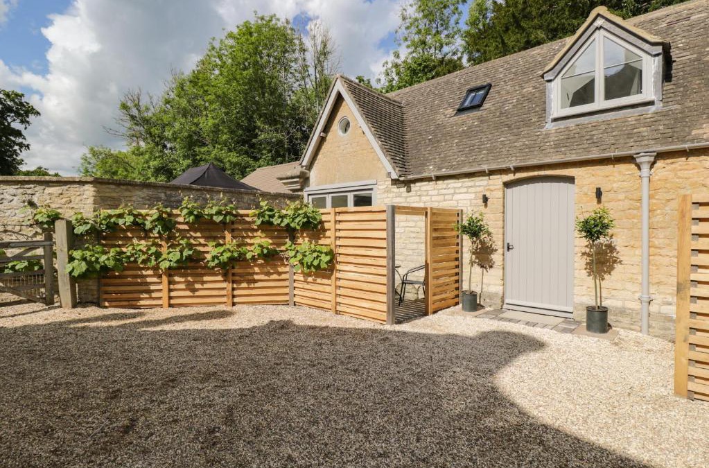 Westonbirt House | The Hayloft