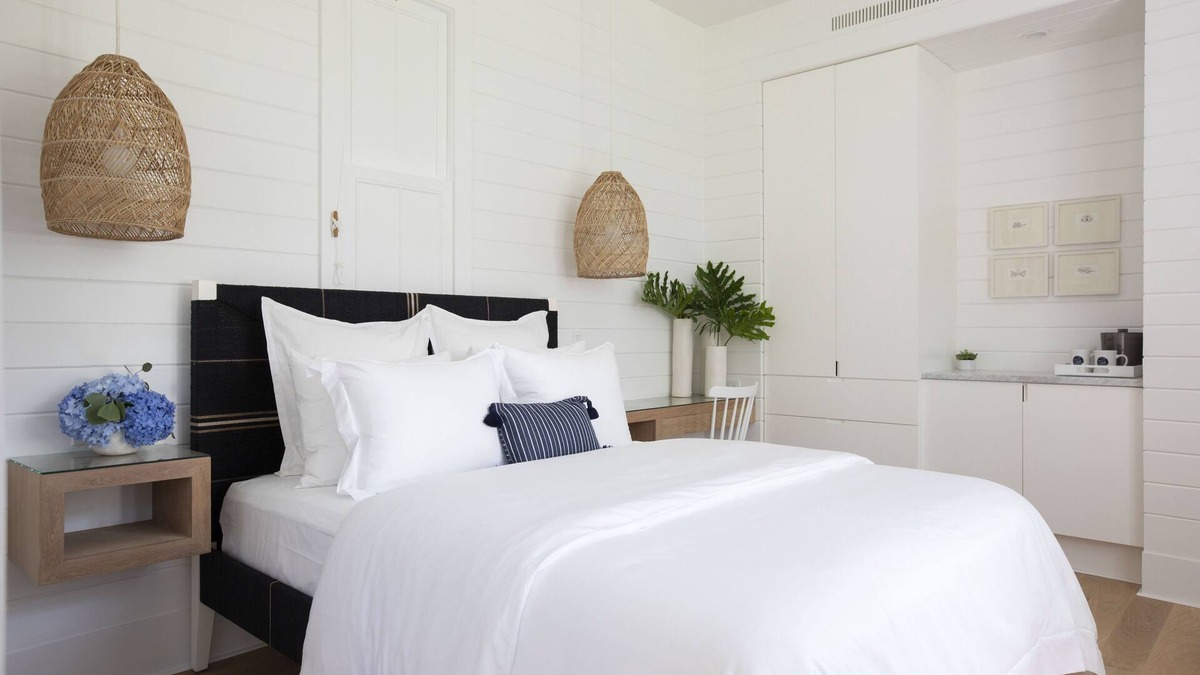Seaside Hotel | The Heart of Seaside, Florida! Stunning Renovation, Steps to Beach + 2 Bikes