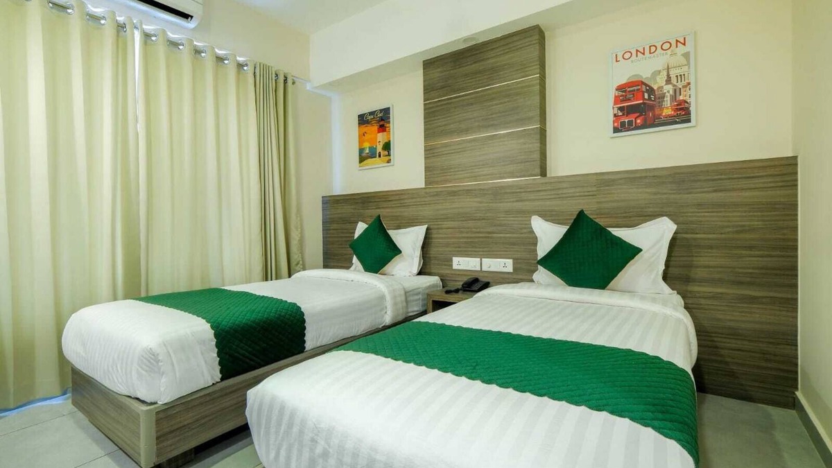 Thampanoor Hotel | THE HEARTLAND INN