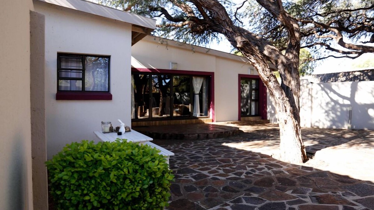 Ga-Segonyana House | The Hedge Guesthouse