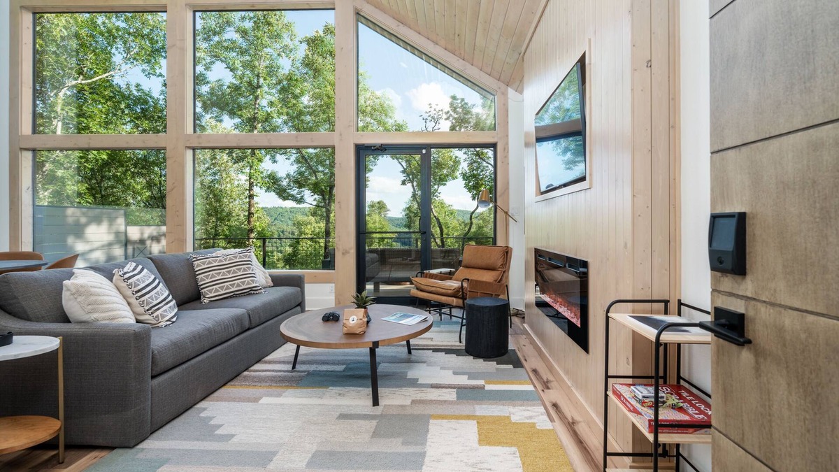 Hot Springs Cabin | The Hedgehog Cabin, Hot Tub, Mountaintop