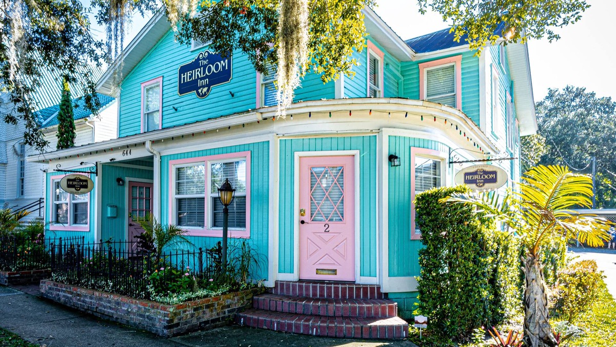 Mount Dora House | The Heirloom Inn