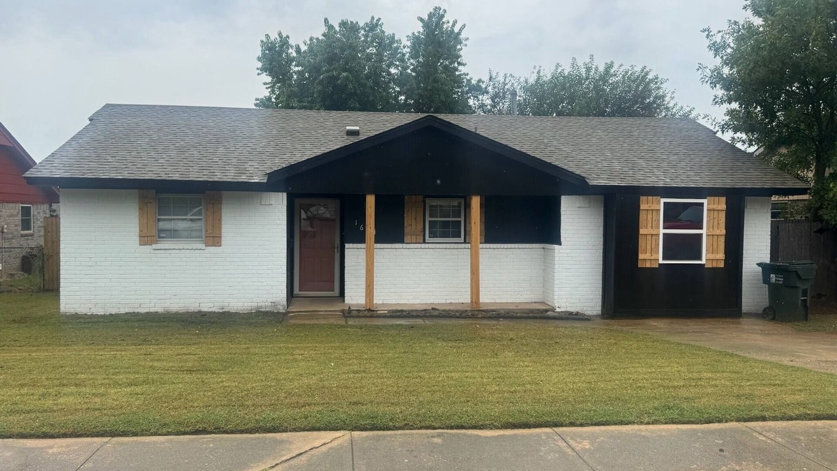 Norman House | The Heisman House - game room - Sleeps 17