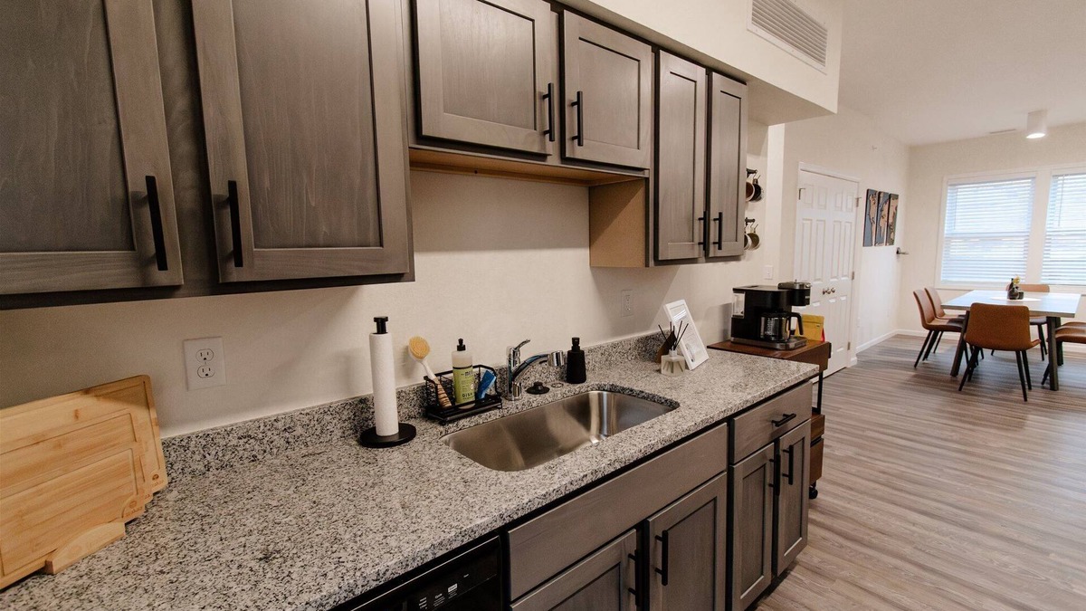 Lawrence Apartment | The Hidden Gem - 3 Bedroom, 2 Bath - Minutes from KU and Downtown
