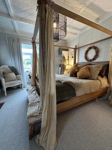 Cambridge House | The Hidden Gem in Cambridge - One to Two Bedroom Suite