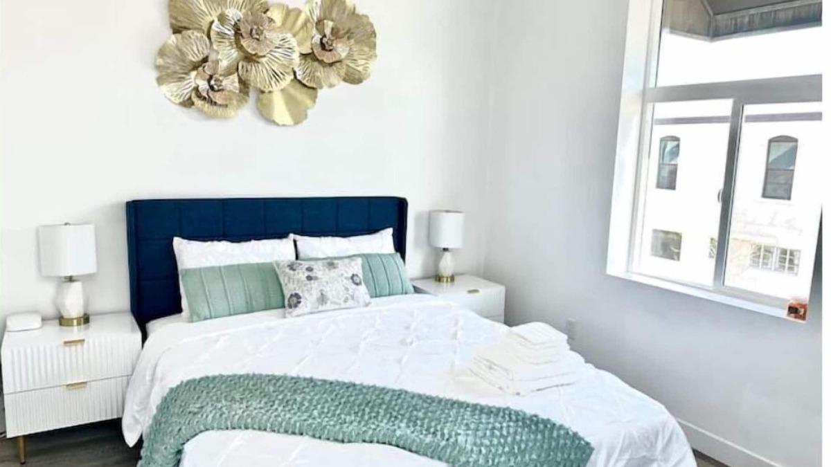 Ontario Apartment | The Hidden Gem Retreat