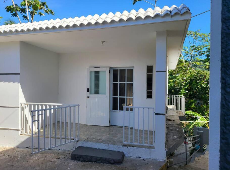 Pueblo Villa | The Hidden Gem with free prkng & wifi