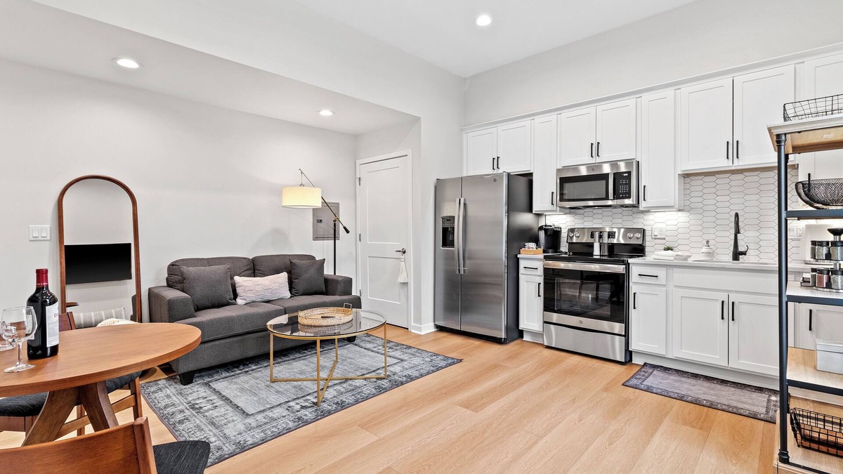 Racine Apartment | The Hideaway Downtown Racine