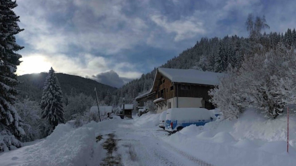 Les Gets Ski Chalet | THE HIDEAWAY (Morzine-Les Gets) Luxurious mountain retreat